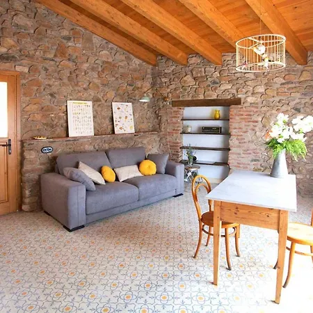 El Mas De Sant Vicenc - Apartamentos Rurales Arseguel Exterior photo